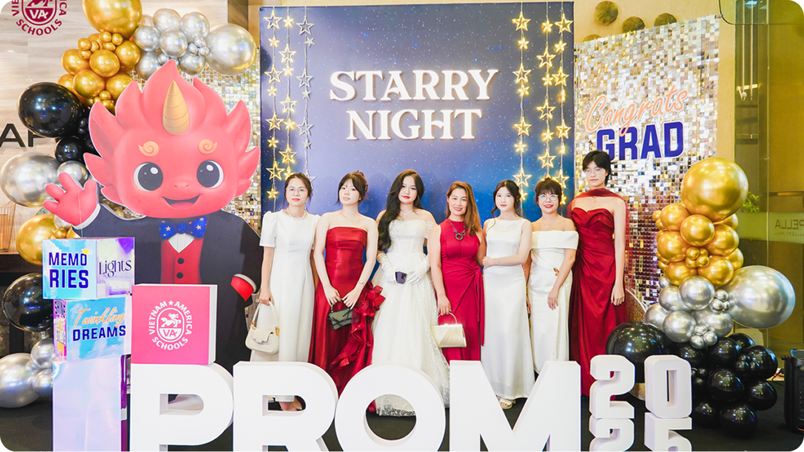 Prom “Starry Night”  – Vinh danh những ngôi sao sáng 6