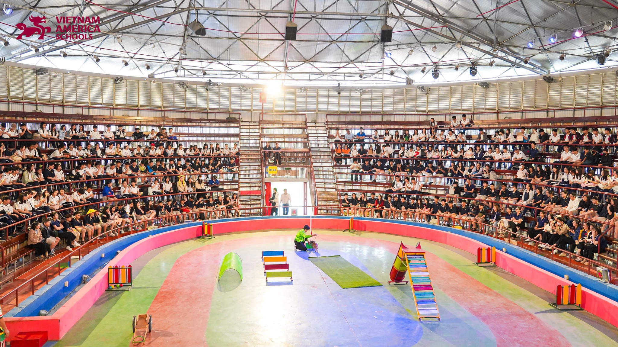 Hoạt động ngoại khóa